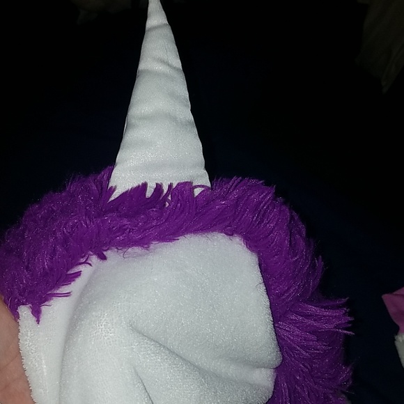 Adult unicorn onsie - Picture 2 of 6